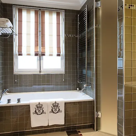 Majestic Champs Elysees Paris