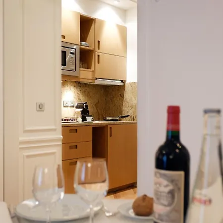 Majestic Champs Elysees Lejlighedshotel Paris