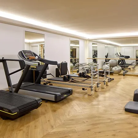 Majestic Champs Elysees