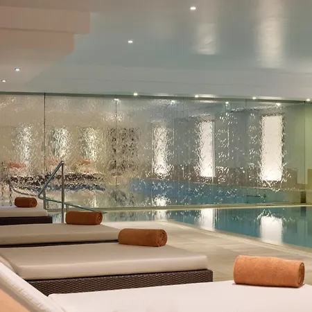 Majestic Champs Elysees 5*