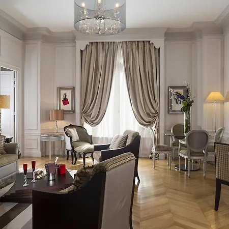 Majestic Champs Elysees מלון דירות פריז
