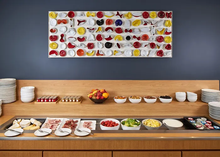 Majestic Champs Elysees Aparthotel 5*