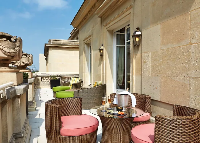 Majestic Champs Elysees 5*