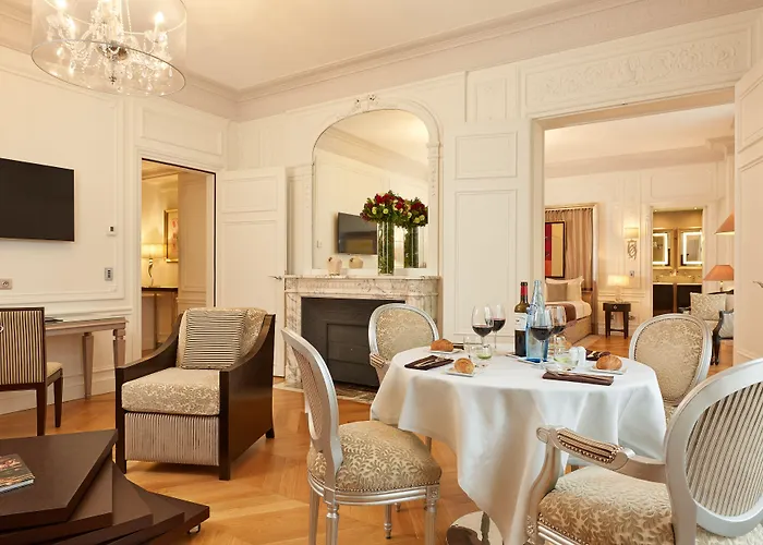 Majestic Champs Elysees 5*