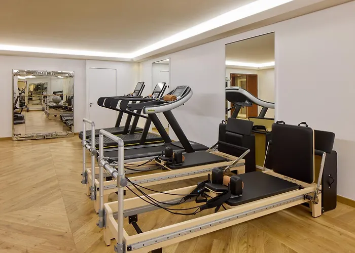 Majestic Champs Elysees 5*