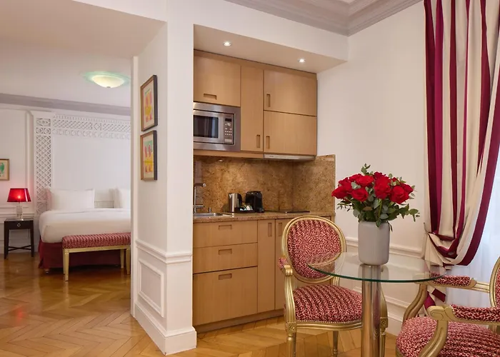 Aparthotel Majestic Champs Elysees Paris