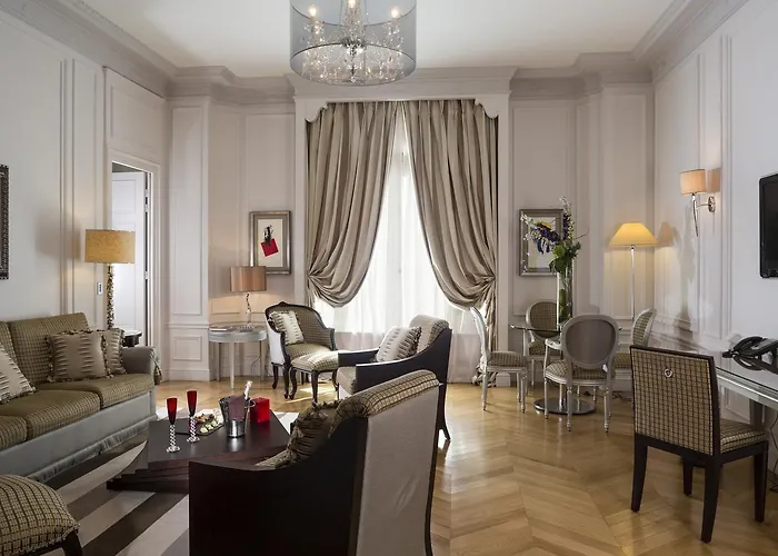 Majestic Champs Elysees Aparthotel Paris