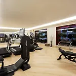 아파트호텔 Majestic Champs Elysees 5*