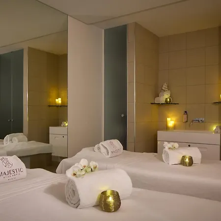 Majestic Champs Elysees Aparthotel