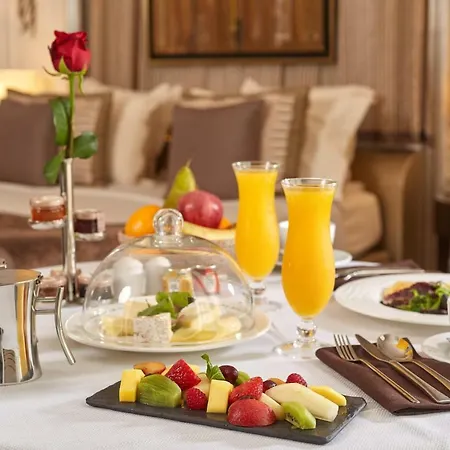 Aparthotel Majestic Champs Elysees Paris