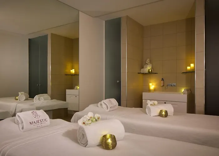 Majestic Champs Elysees Aparthotel